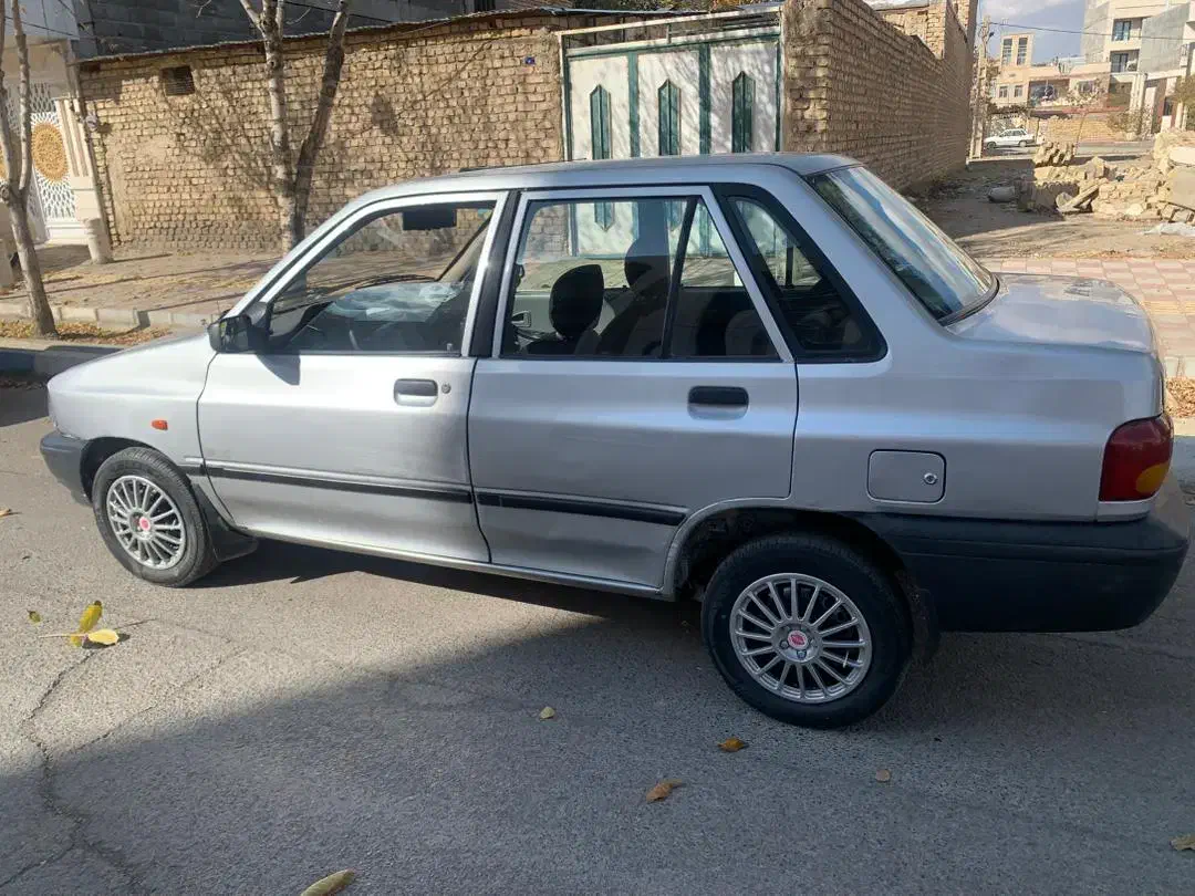 پراید صندوق دار خانگی|خودرو سواری و وانت|خمین, |دیوار