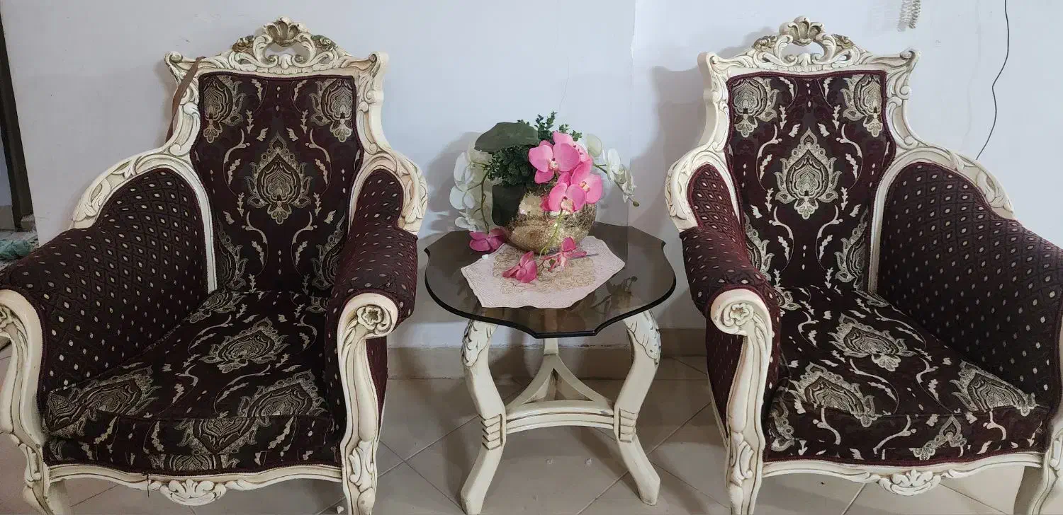 مبلمان|مبلمان خانگی و میز عسلی|گلبهار, شهر جدید گلبهار|دیوار