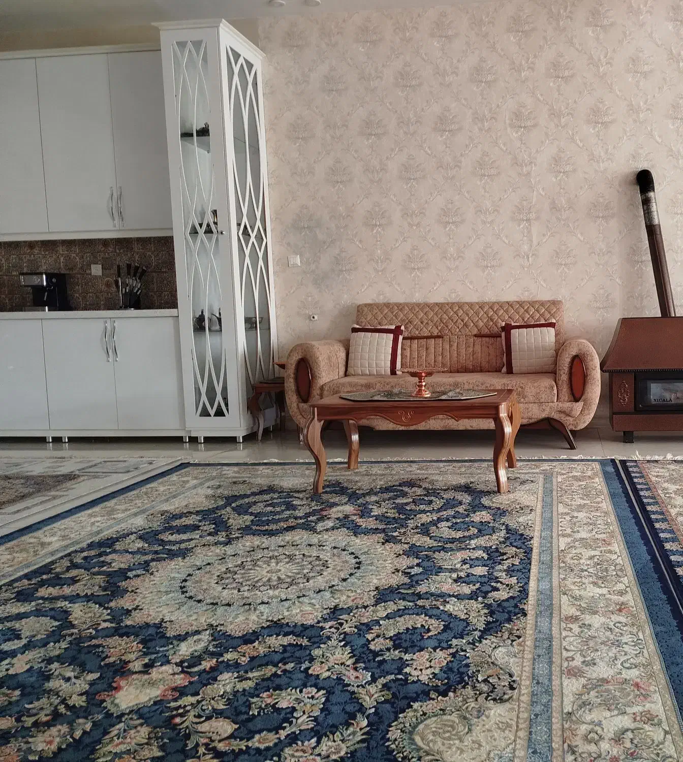 فرش ۹متری|فرش|بیستون, |دیوار