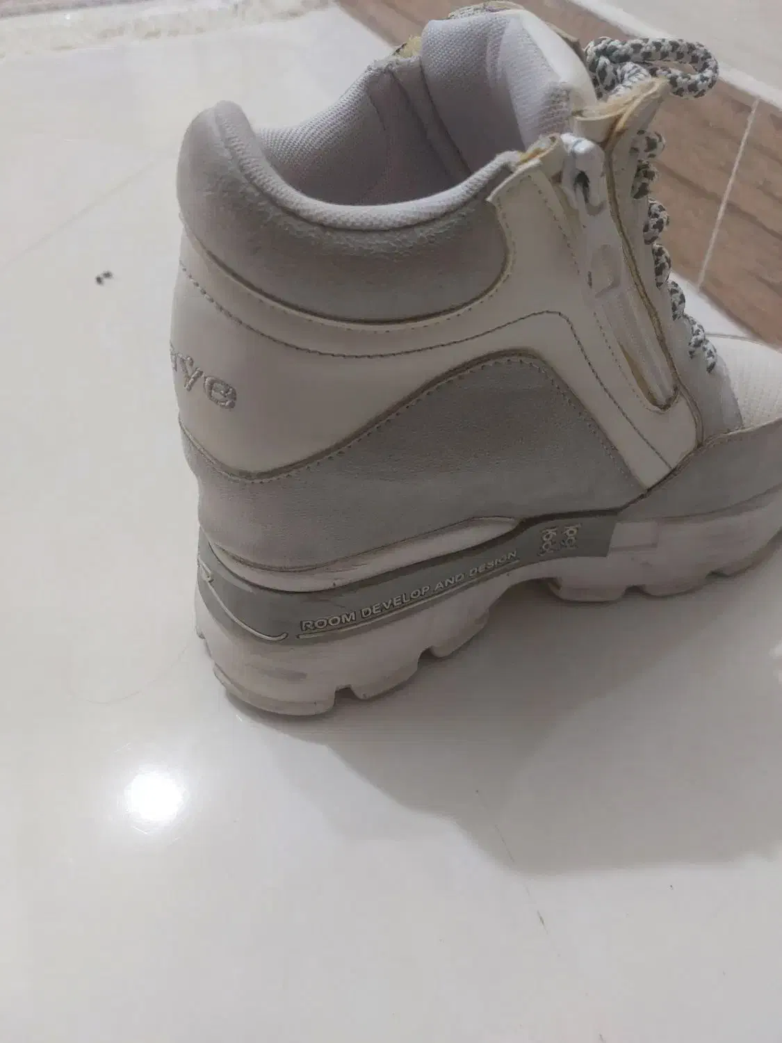 نیم بوت سایز ۳۸ در حد نو|کیف، کفش، کمربند|ملارد, |دیوار