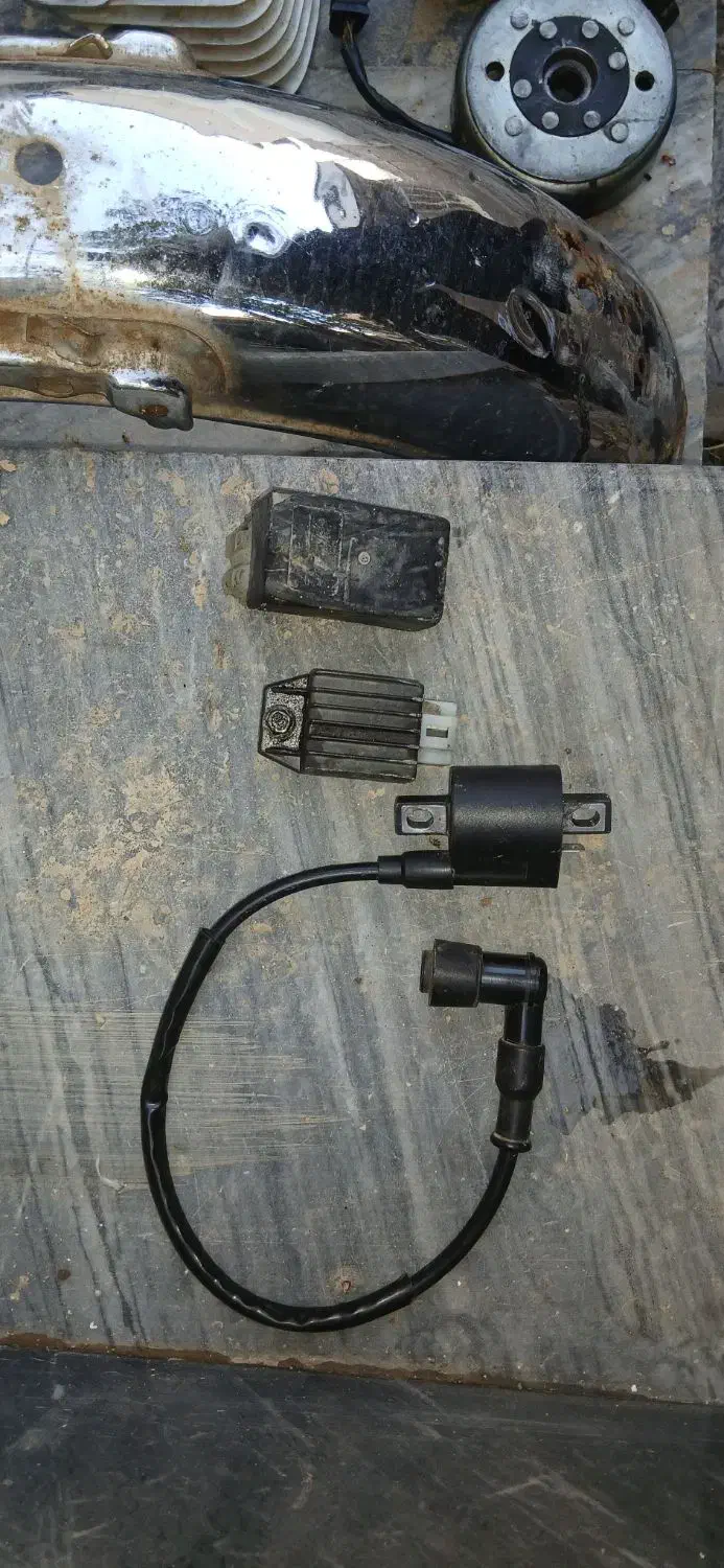 قطعات ۱۲۵|قطعات یدکی و لوازم جانبی|بروجرد, |دیوار