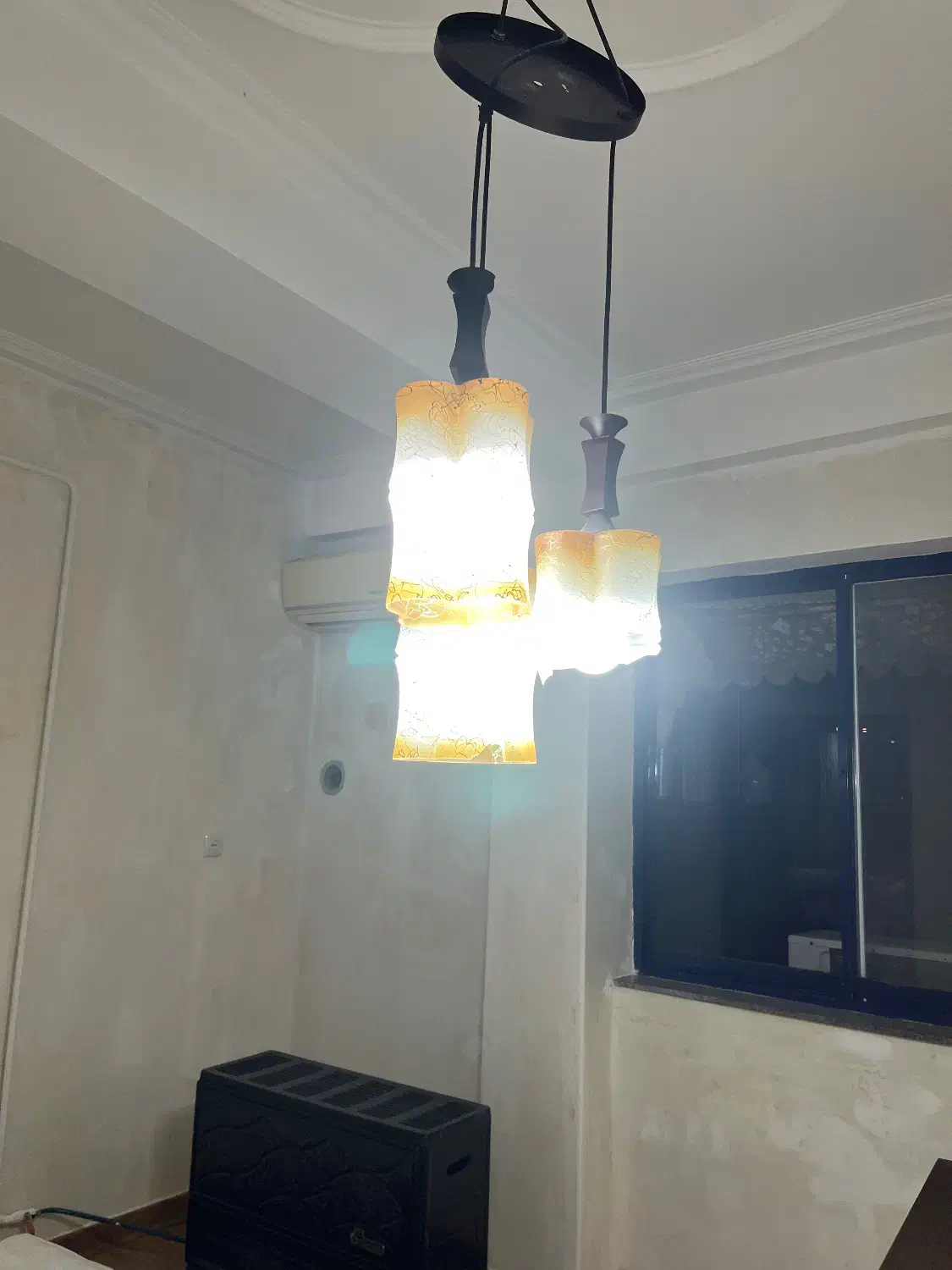 لوستر|لوستر و چراغ آویز|لاهیجان, طالقانی|دیوار