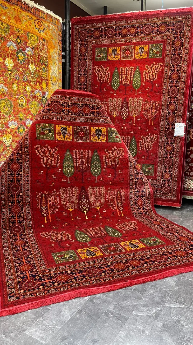 کلکسیون لاکی قاجار|فرش|تهران, هروی|دیوار