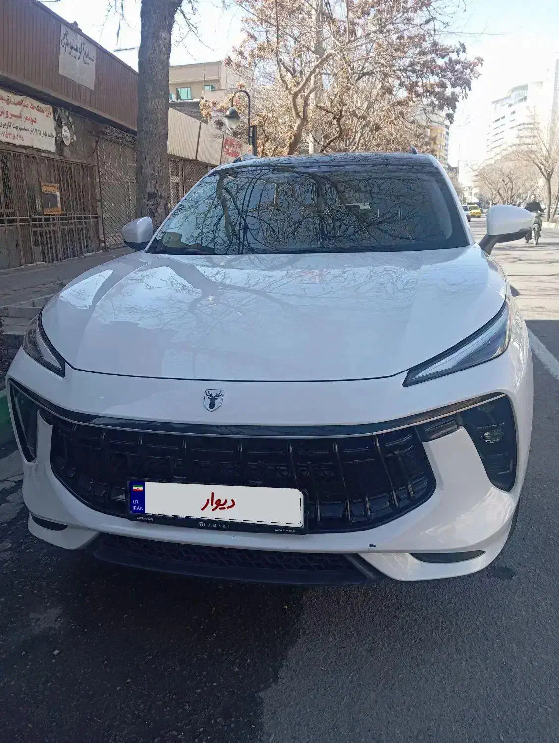 لاماری مدل 1403 سفید|خودرو سواری و وانت|مشهد, عنصری|دیوار