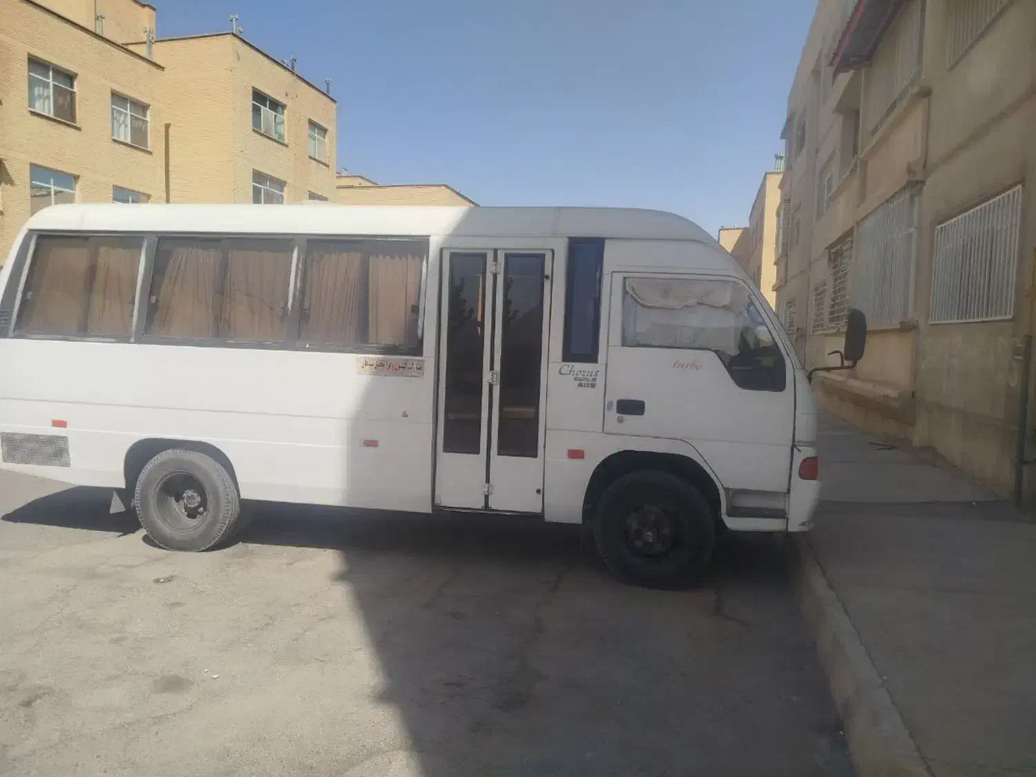 مینی بوس هیوندا مدل 90|خودرو سنگین|فولادشهر, B6|دیوار