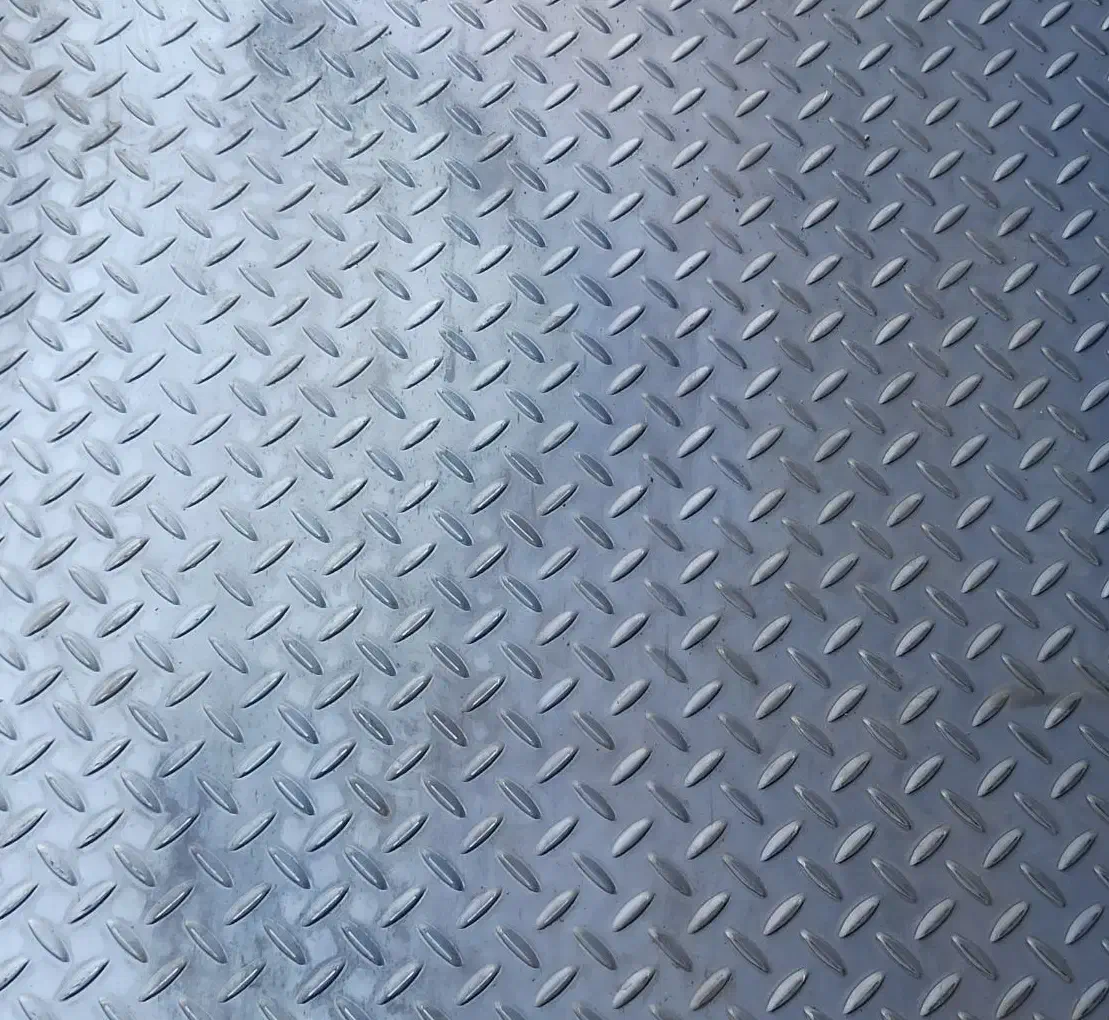 ورق آهن سیاه روغنی گالوانیزه پانچ آجدار آلومینیوم|عمدهفروشی|کرج, حصارک پایین|دیوار