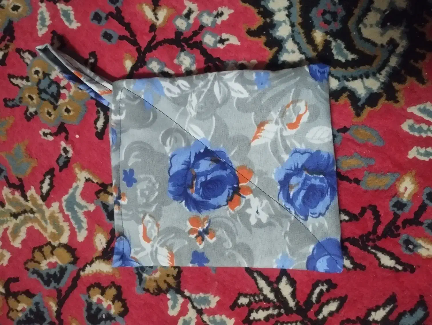 دستگیر|سفره، حوله، دستمال آشپزخانه|بروجرد, |دیوار