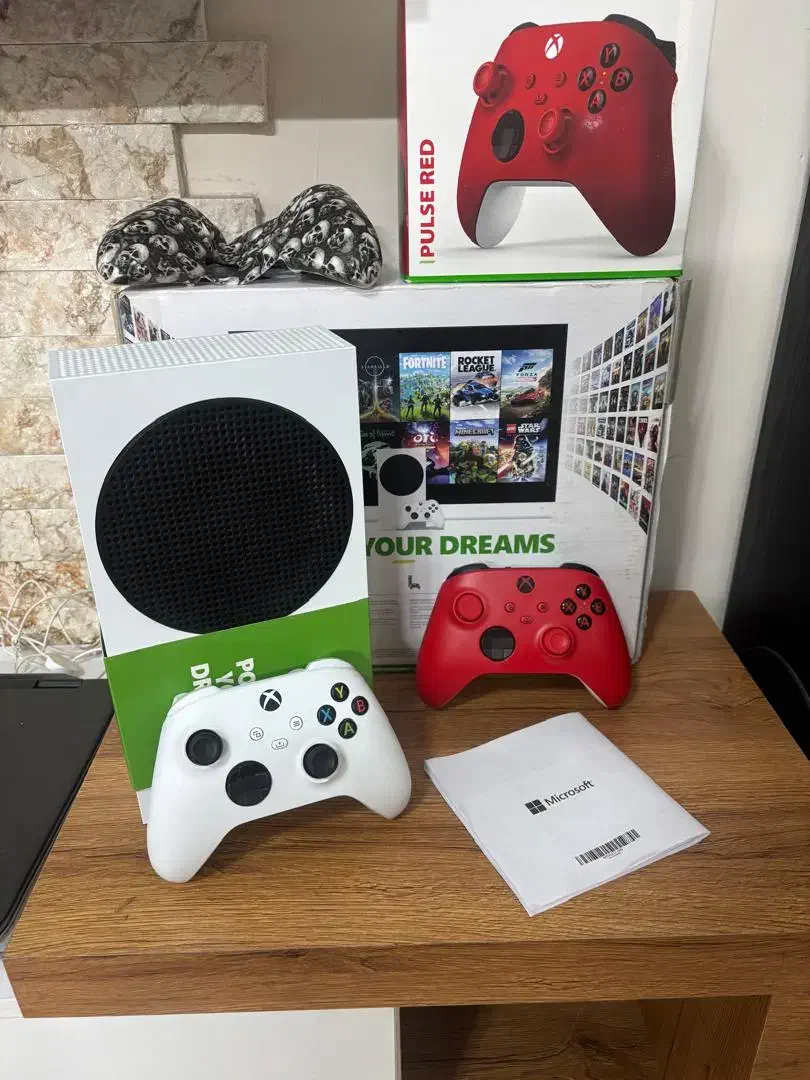 ایکس باکس سری اس دو دسته xbox series s کاملا مقطوع|کنسول، بازی ویدئویی و آنلاین|تهران, یافت آباد شمالی|دیوار