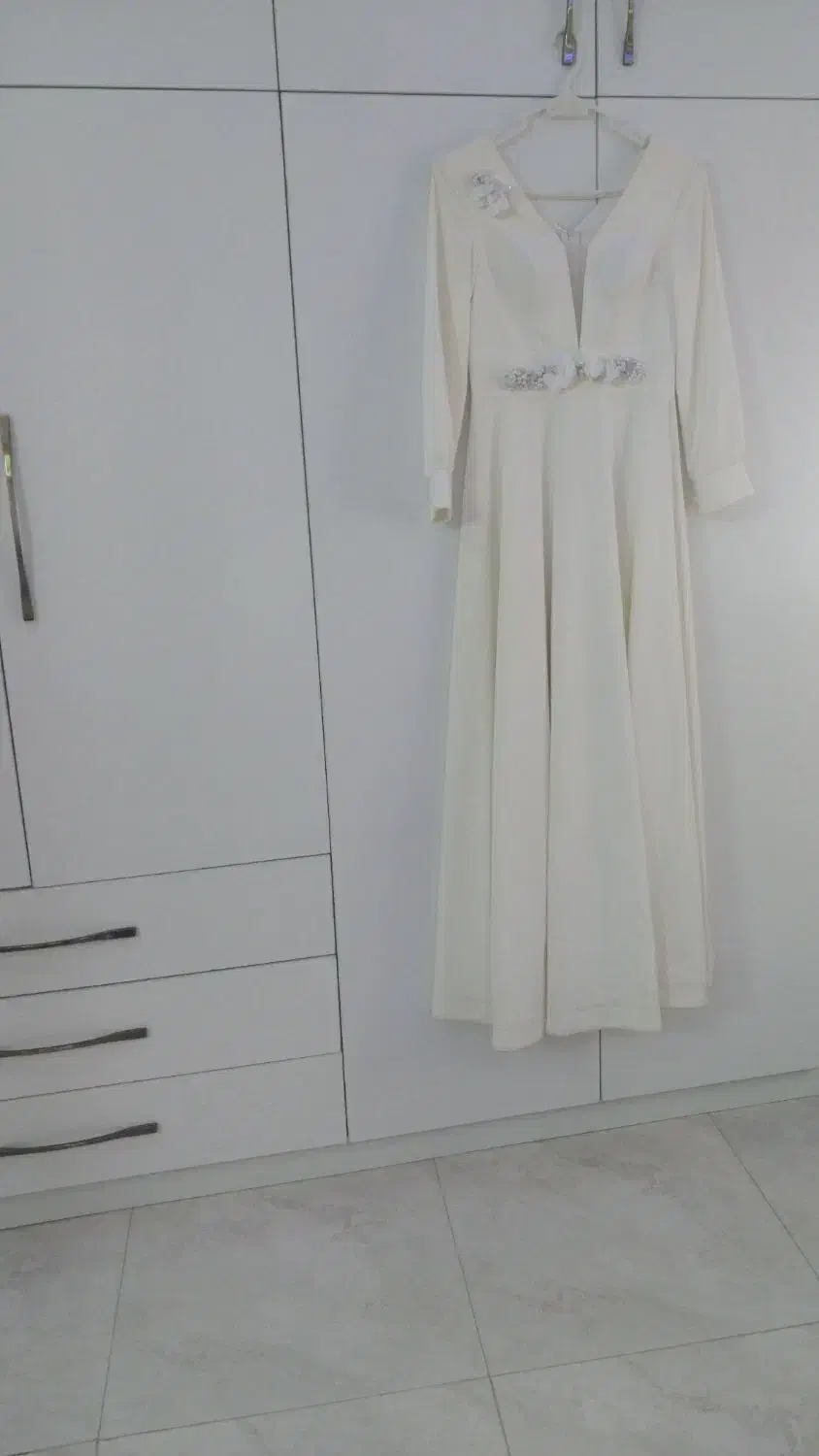 لباس عقد|لباس|گرگان, |دیوار