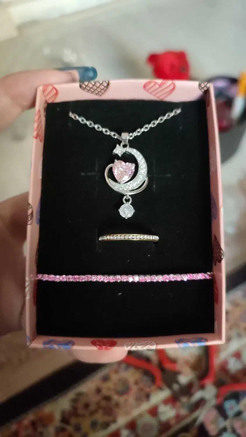 انواع گردنبند و دستبند دخترانه|بدلیجات|اردبیل, |دیوار