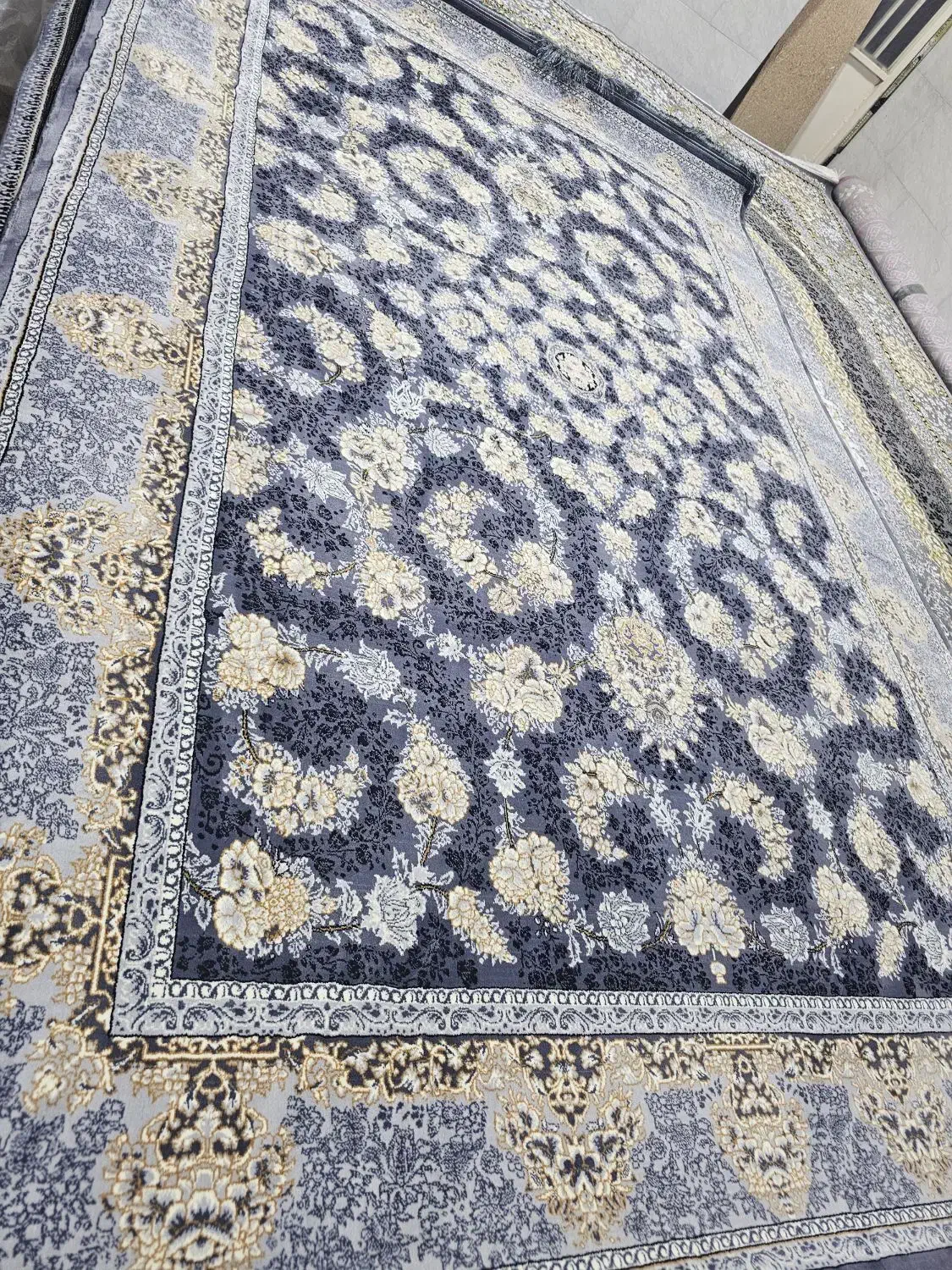 فرش با شرایط ویژه درشوش دانیال|فرش|شوش, |دیوار