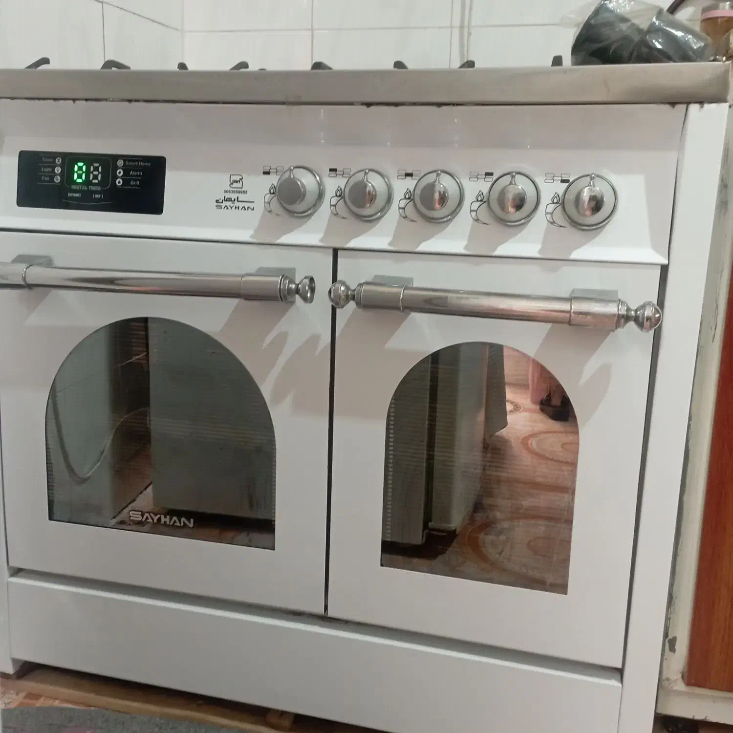 اجاق گاز با جاسیب زمینی پیاز جا قابلمه|اجاق گاز و لوازم برقی پخت‌وپز|گناباد, |دیوار