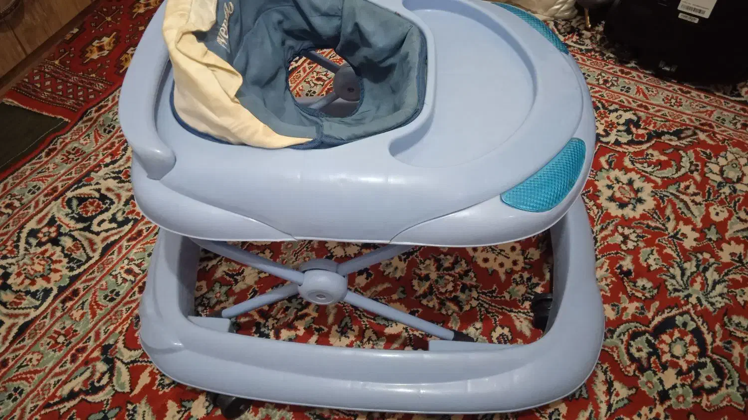 روروئک وکریر|کالسکه و لوازم جانبی|تبریز, |دیوار