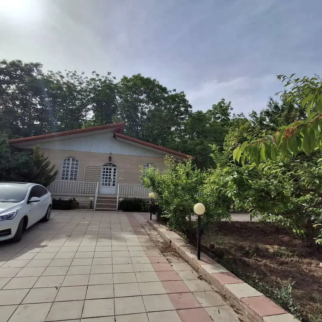 سرایدار و نگهبان|استخدام سرایداری و نظافت|هشتگرد, شهرک اداری|دیوار