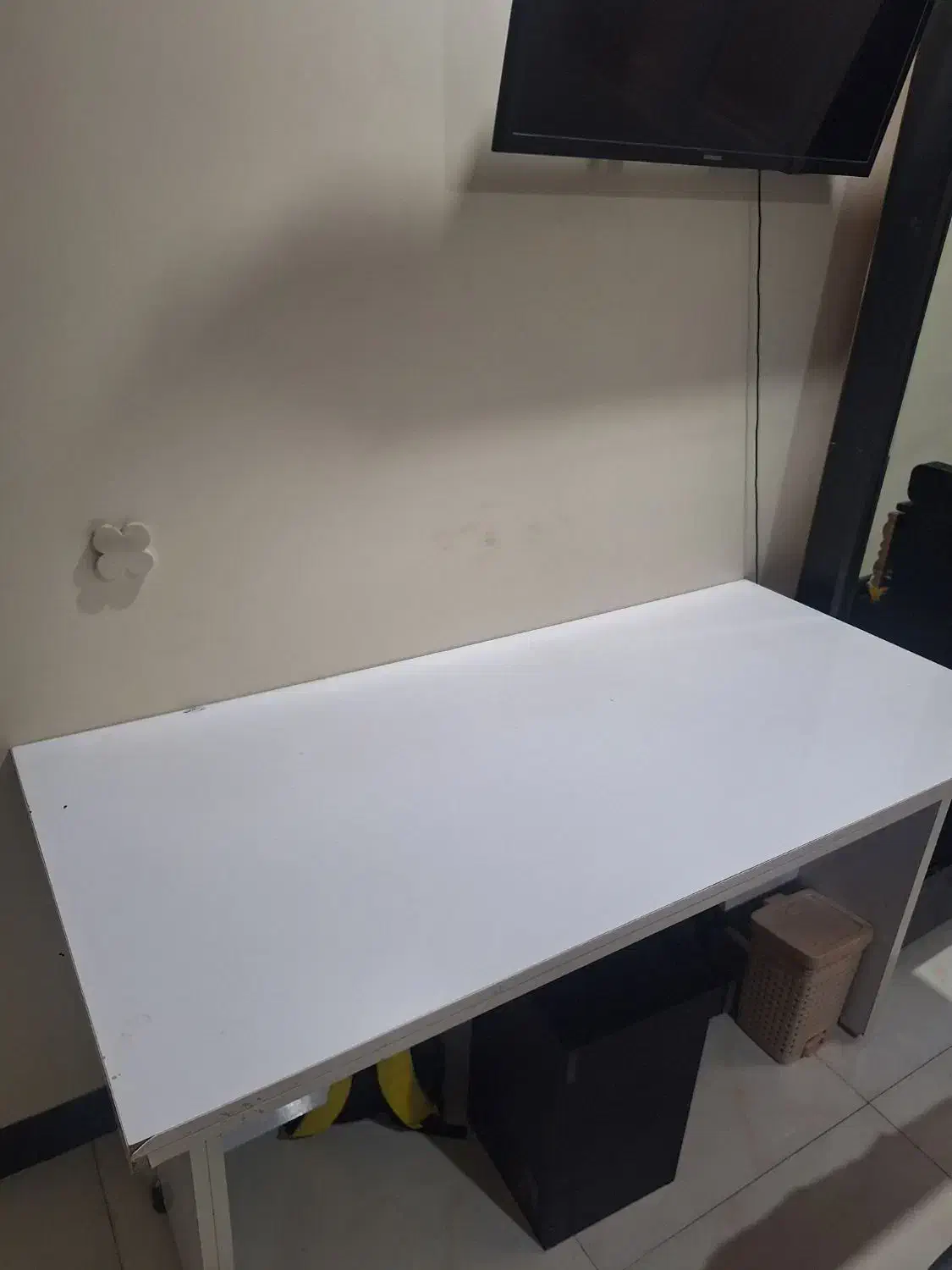 میز|میز تحریر و کامپیوتر|اهواز, گلستان|دیوار