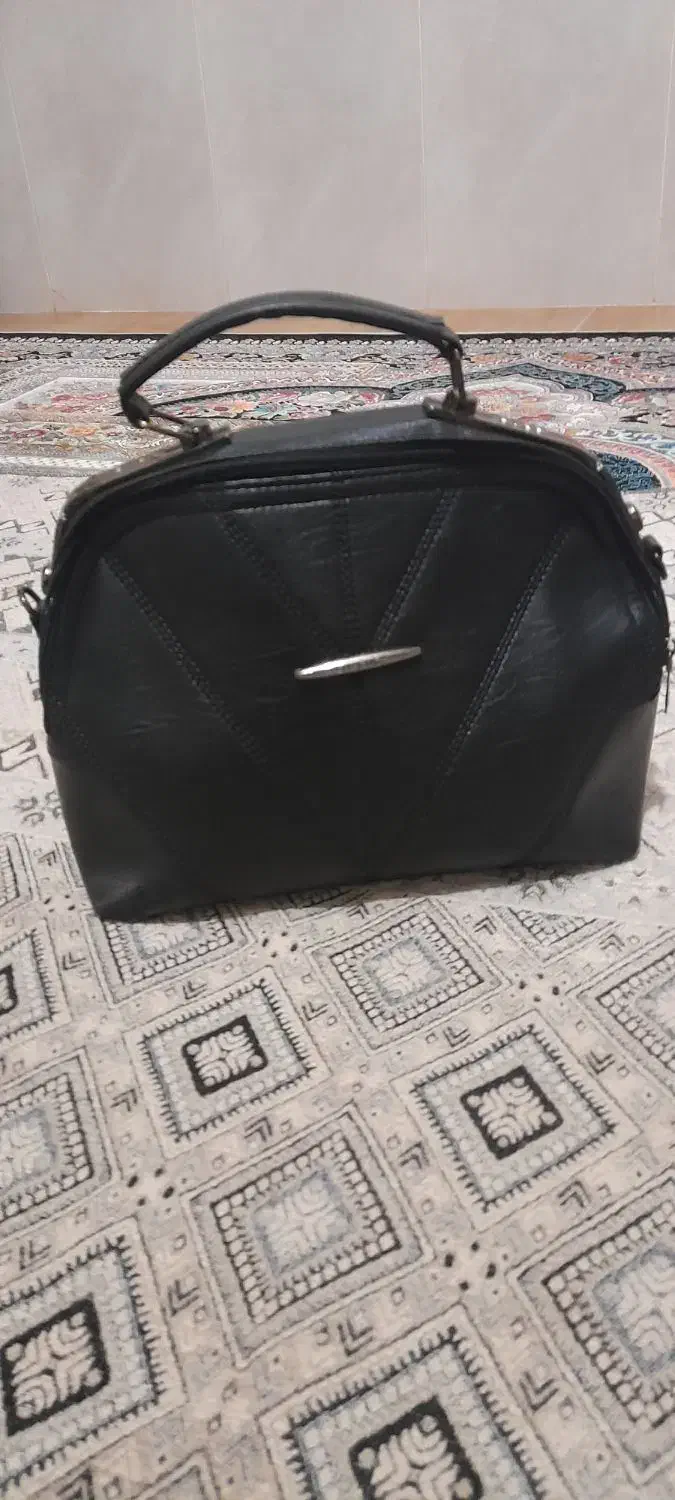 دوعدد کیف|کیف، کفش، کمربند|همدان, |دیوار