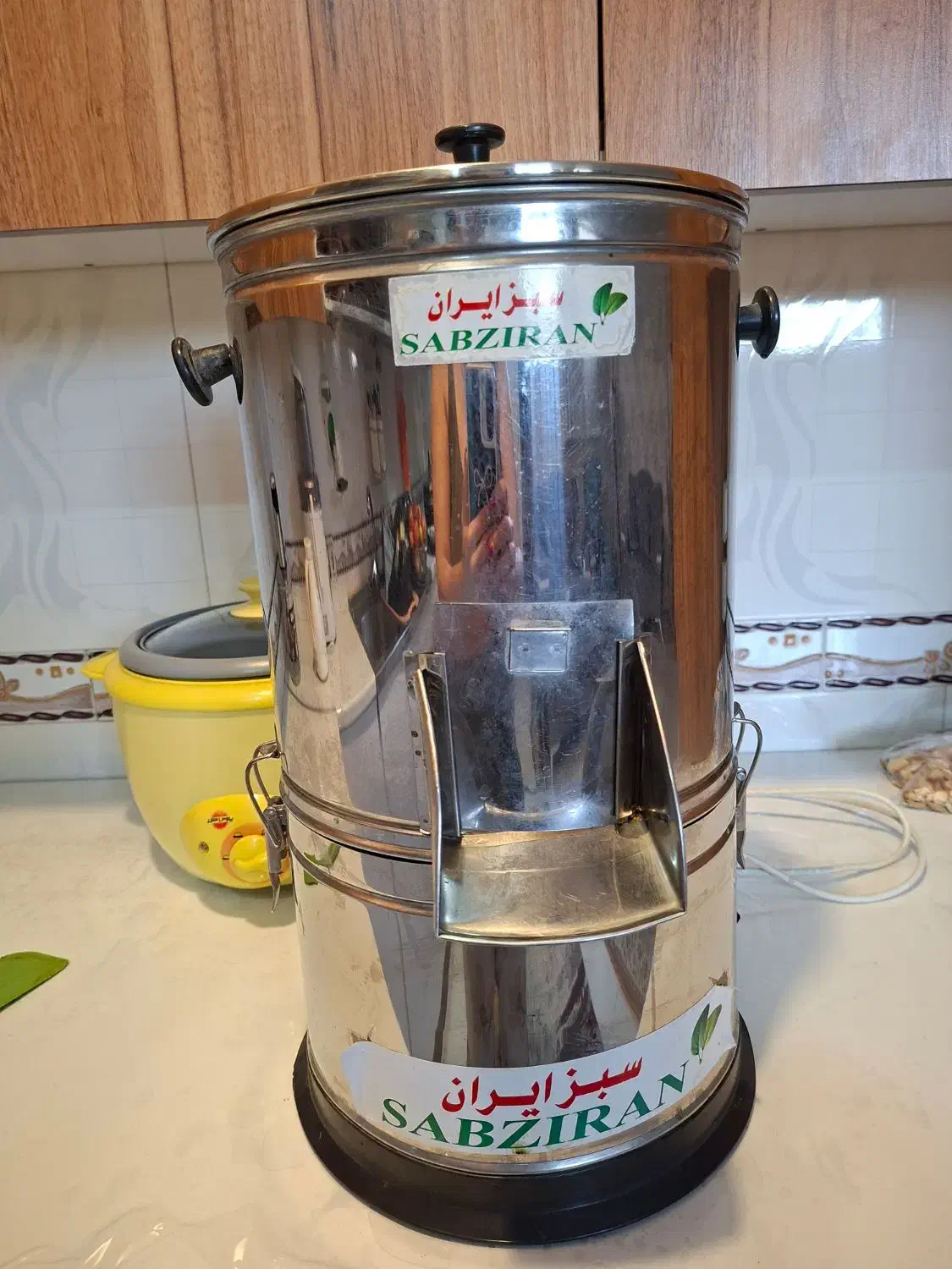 سبزی خوردکن|خردکن، آسیاب، غذاساز|شیراز, گویم|دیوار