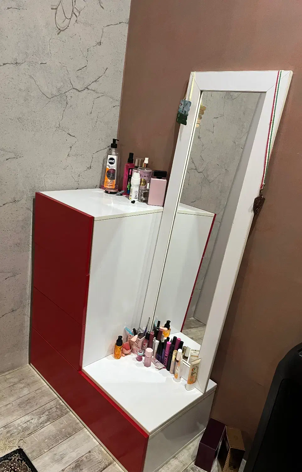 تخت و کمد|تخت و سرویس خواب|اهواز, زیتون کارگری|دیوار