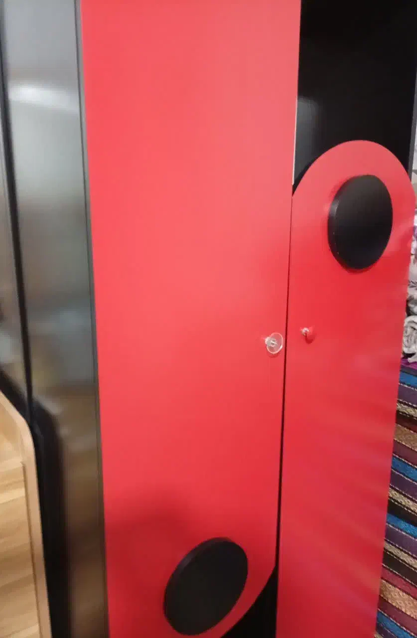 کمد|تخت و سرویس خواب|قم, ولیعصر|دیوار