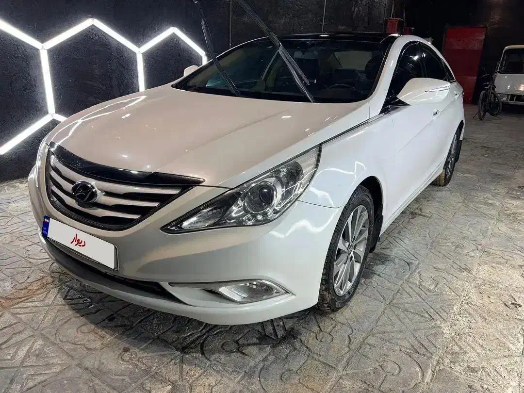 سوناتا وای اف کارمندی ۲۰۱۳ نیم فول|خودرو سواری و وانت|بیرجند, |دیوار