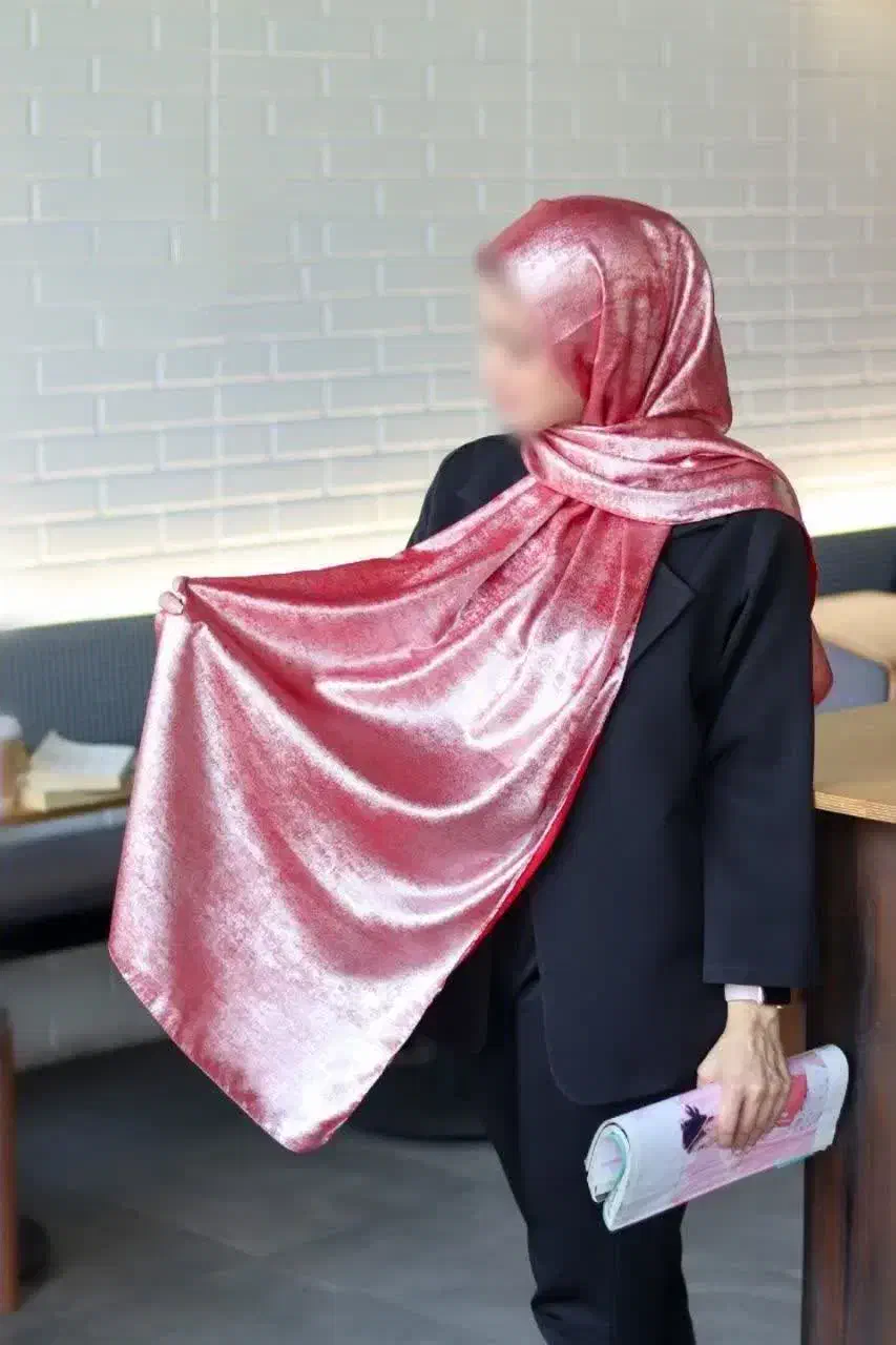 لباس زنانه|لباس|قم, ناصردیوان|دیوار