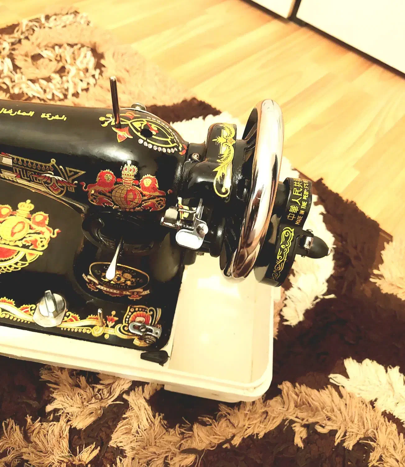 چرخ خیاطی مارشال سالم|چرخ خیاطی و ریسندگی|رشت, منظریه|دیوار