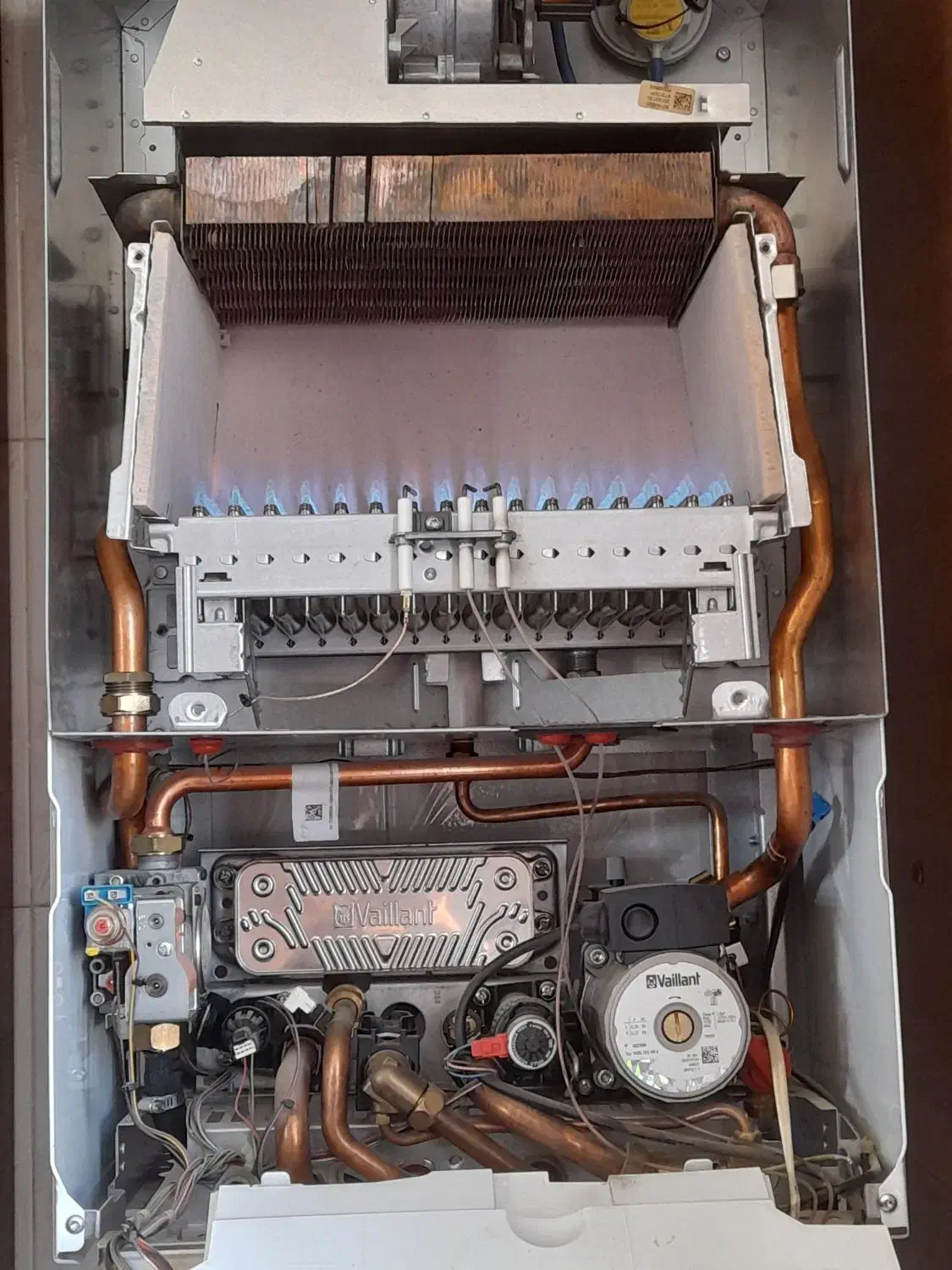 پکیج و رادیاتور تصفیه اب فوری|خدمات پیشه و مهارت|هشتگرد, مدرس|دیوار