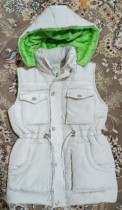 پافر دخترانه سایز4|کفش و لباس بچه|محمدیه-قزوین, |دیوار