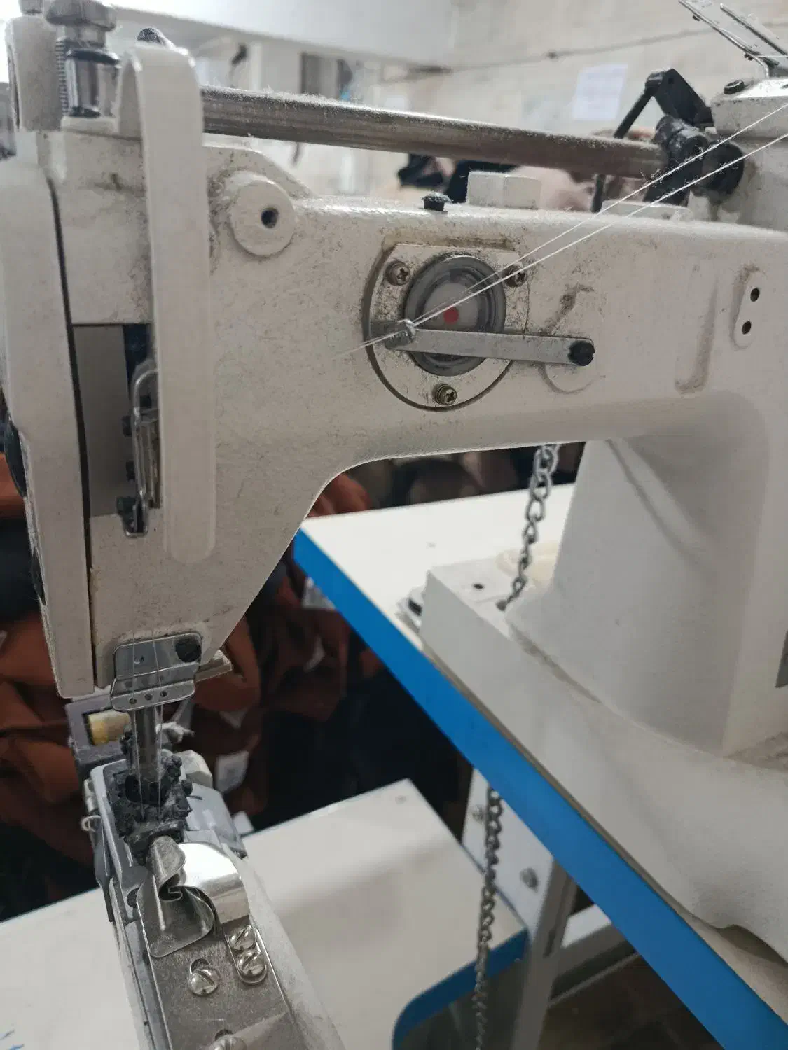 دوسوزنه کابویی|ماشینآلات صنعتی|ری, صفاییه (چشمه علی)|دیوار