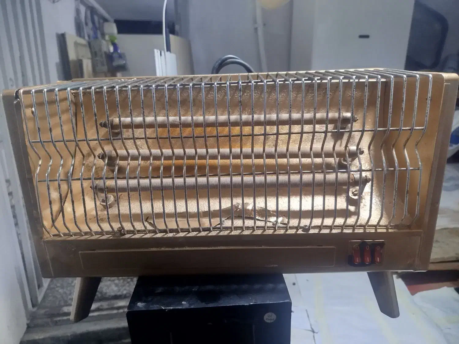 بخاری برقی مدل ۲۰۱ سه شعله سالم|بخاری، هیتر، شومینه|بابل, |دیوار