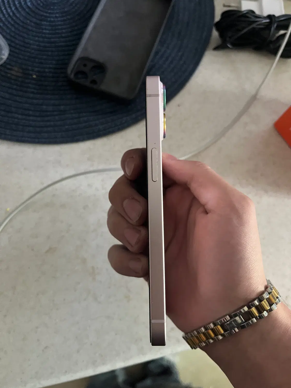 iPhone 13|موبایل|اندیشه, اندیشه فاز ۲|دیوار