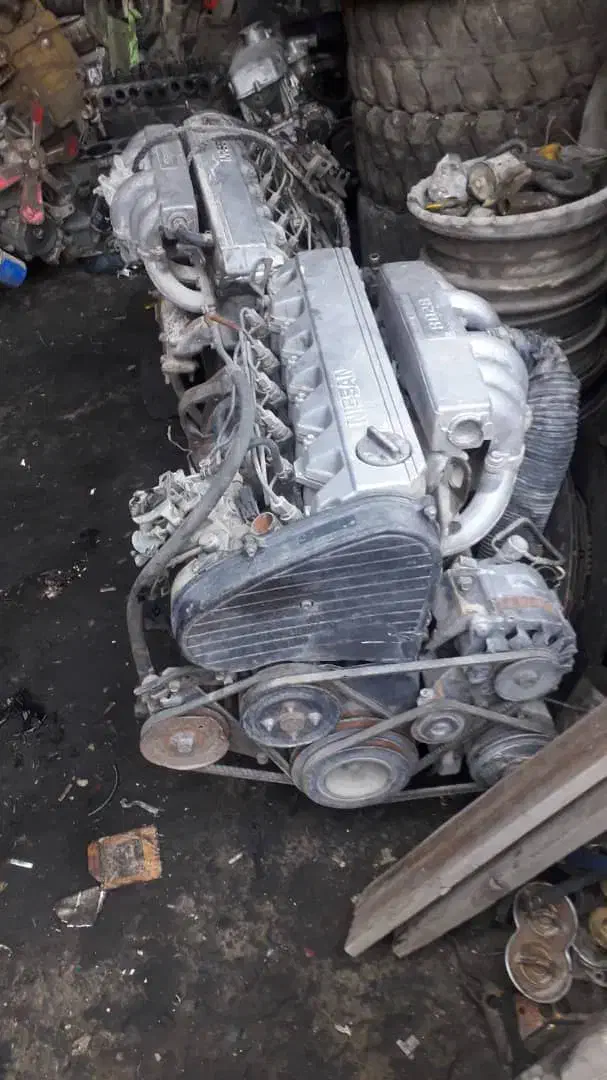 موتور۶ سیلندر نیسان RD28|قطعات یدکی و لوازم جانبی|ری, کارخانه سیمان|دیوار