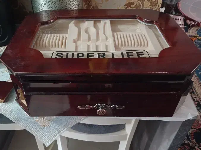 جعبه قاشق و چنگال|آب‌چکان و نظم‌دهنده ظروف|قم, شهرک فاطمیه|دیوار