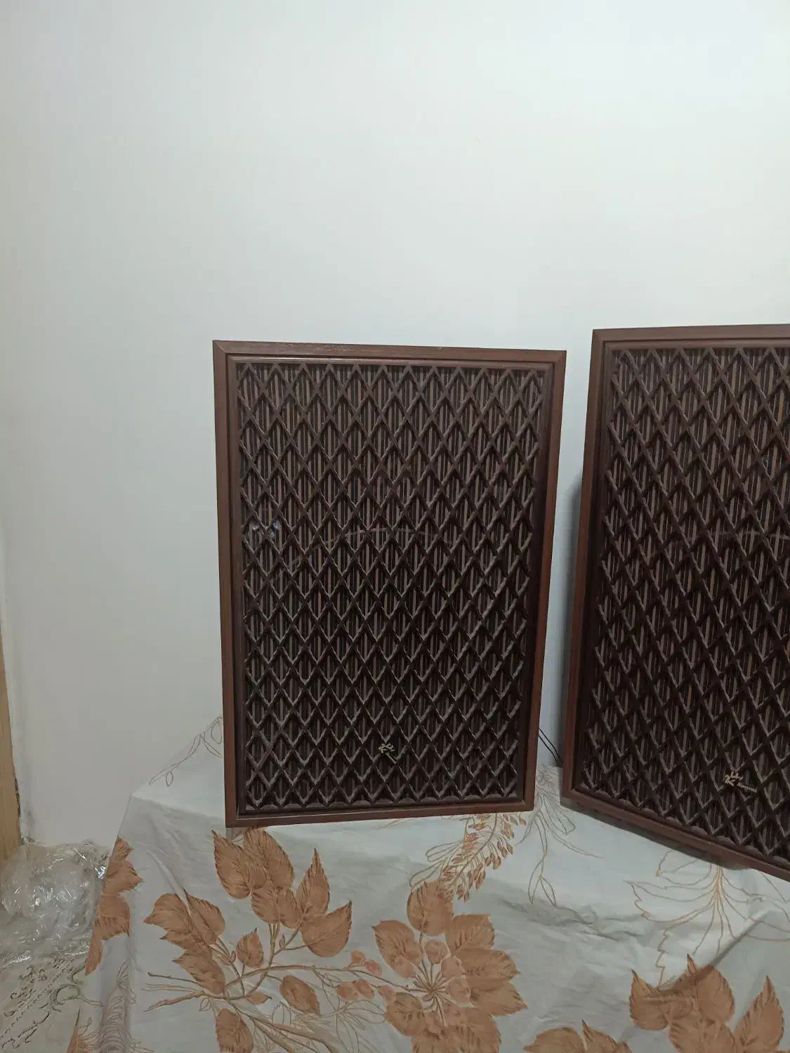 حراج دو جفت بلندگو سنسوییsp7500وsp5500|سیستم صوتی خانگی|تهران, جنت‌آباد مرکزی|دیوار