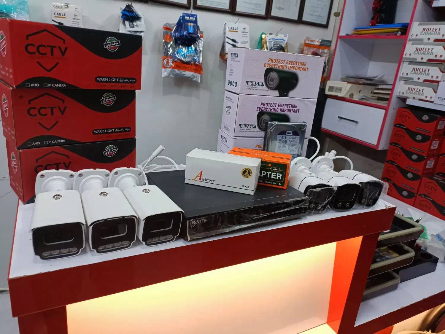 دوربین مداربسته IP 5 مگاپیکسل میکروفون دار|دوربین مداربسته|بجنورد, |دیوار