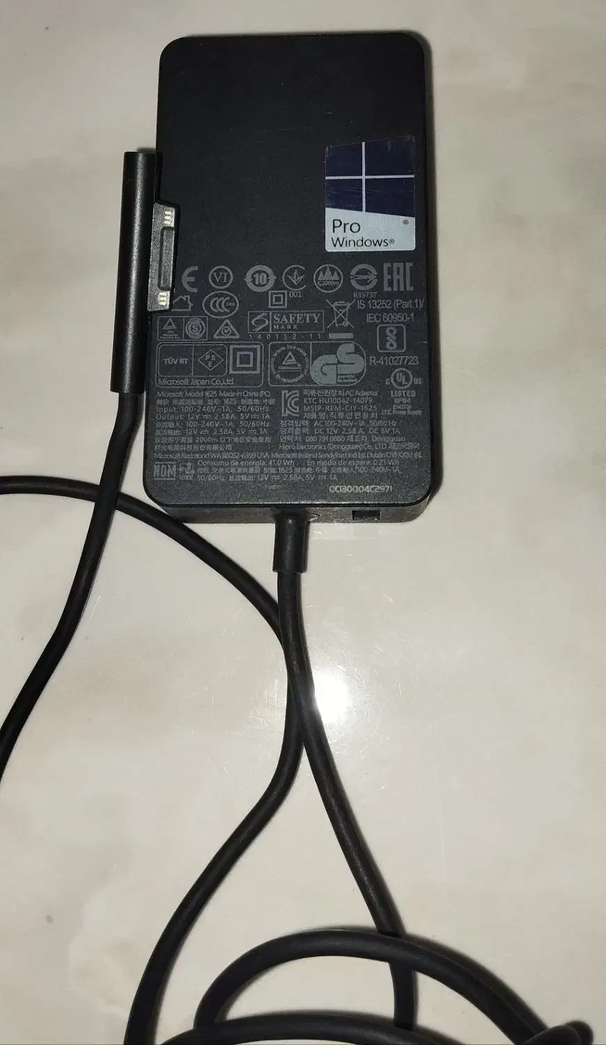 شارژر آداپتور سرفیس|قطعات و لوازم جانبی رایانه|مشهد, رسالت|دیوار