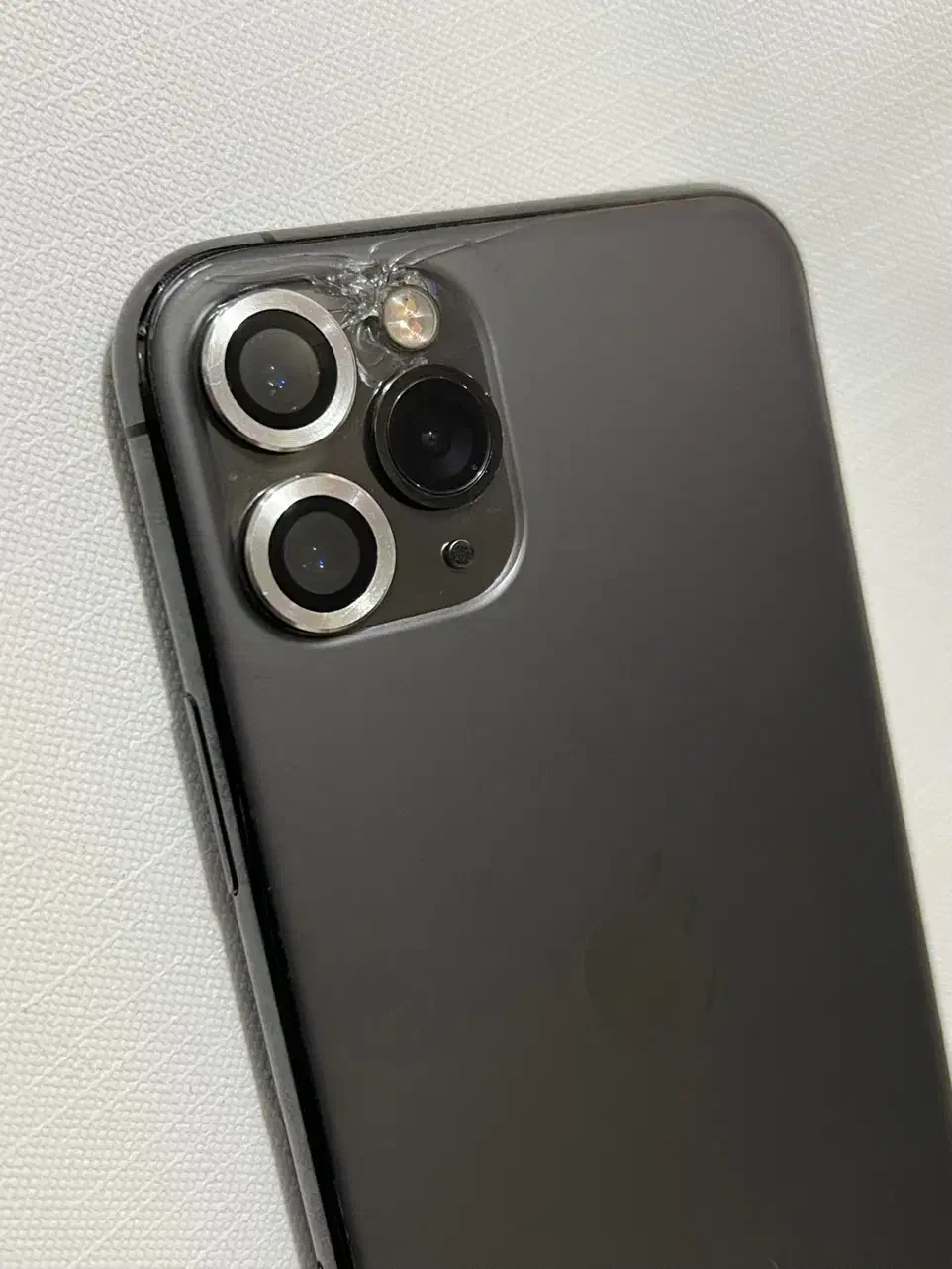 Iphone 11 pro 256|موبایل|رشت, باهنر|دیوار
