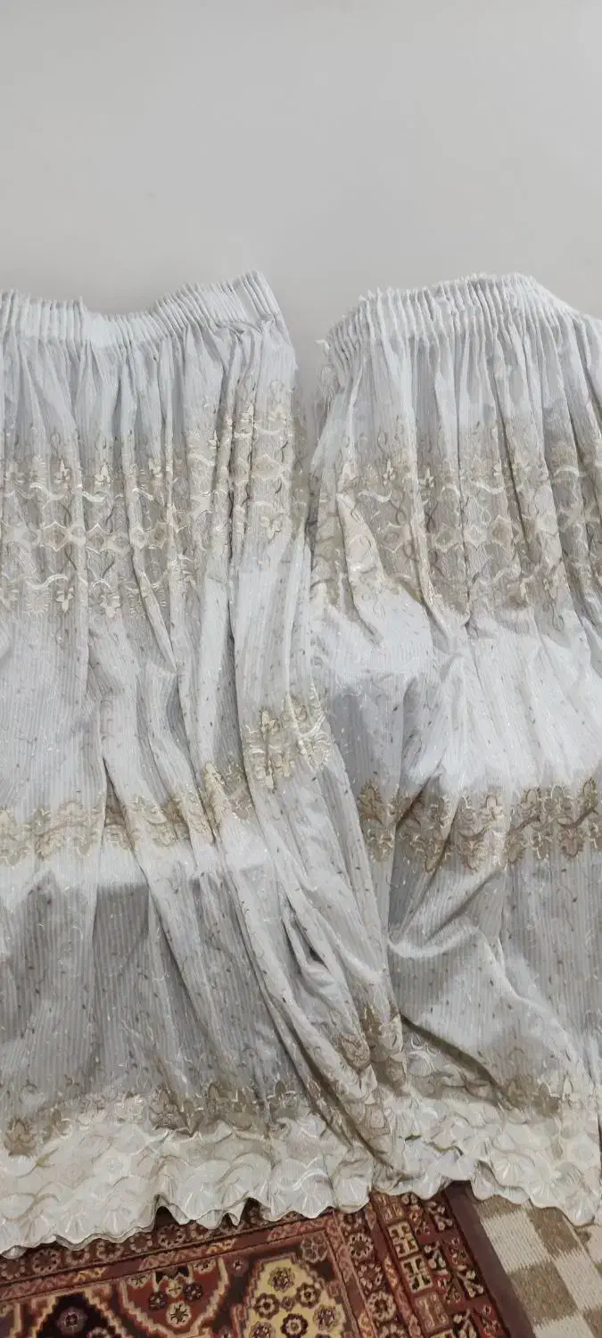 3تاپرده  باگل و حاشیه ی برجسته.درحدنو.شسته شده|پرده، رانر، رومیزی|شوش, |دیوار