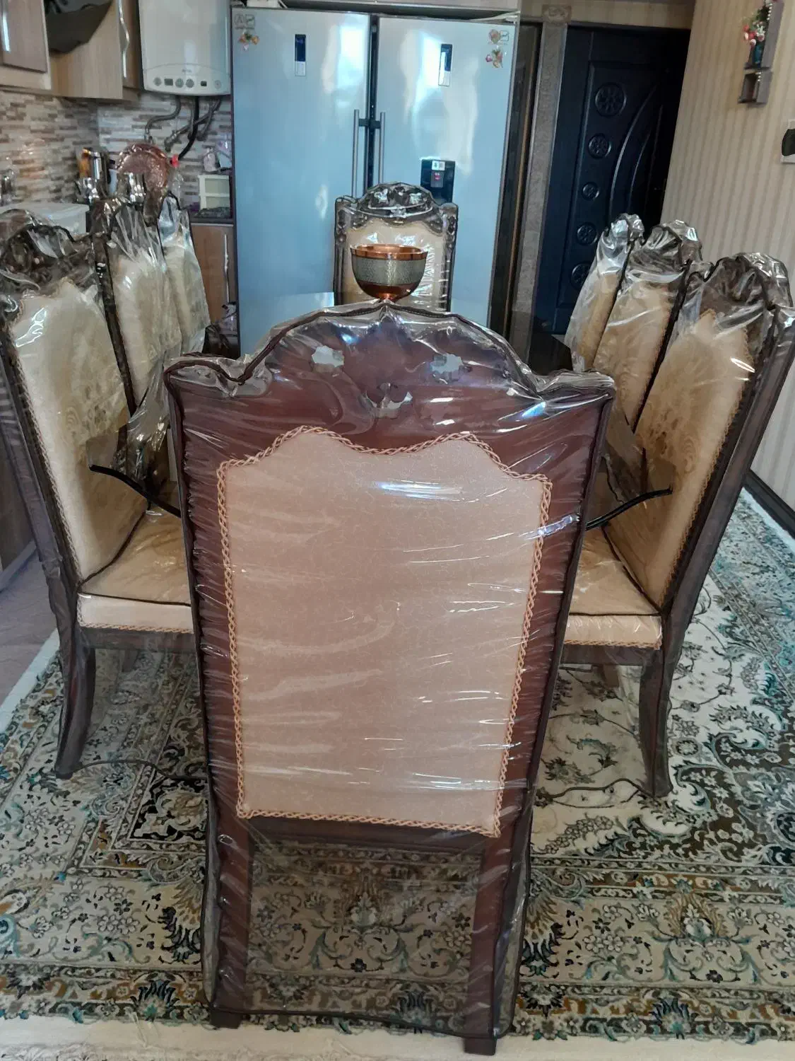 میز غذا خوری ۸ نفره|میز و صندلی غذاخوری|اصفهان, شهرک ولیعصر|دیوار