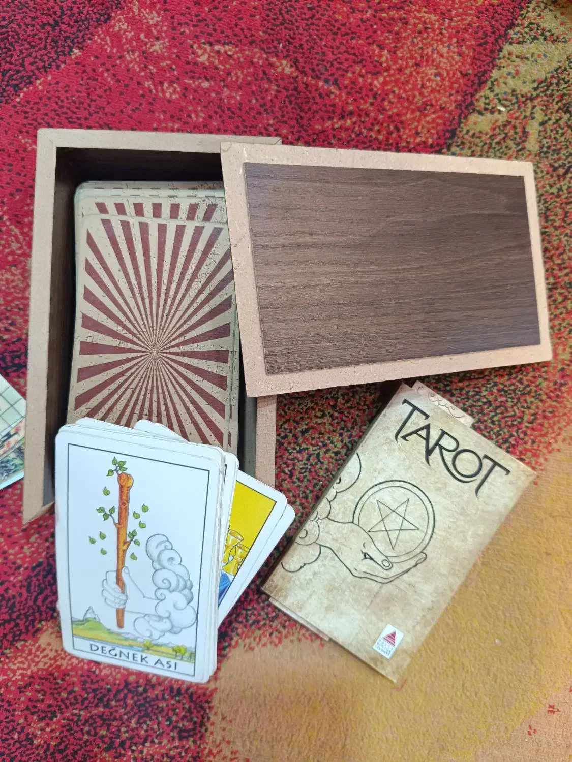 فال تاروت و دک ها|کتاب و مجله آموزشی|رفسنجان, |دیوار