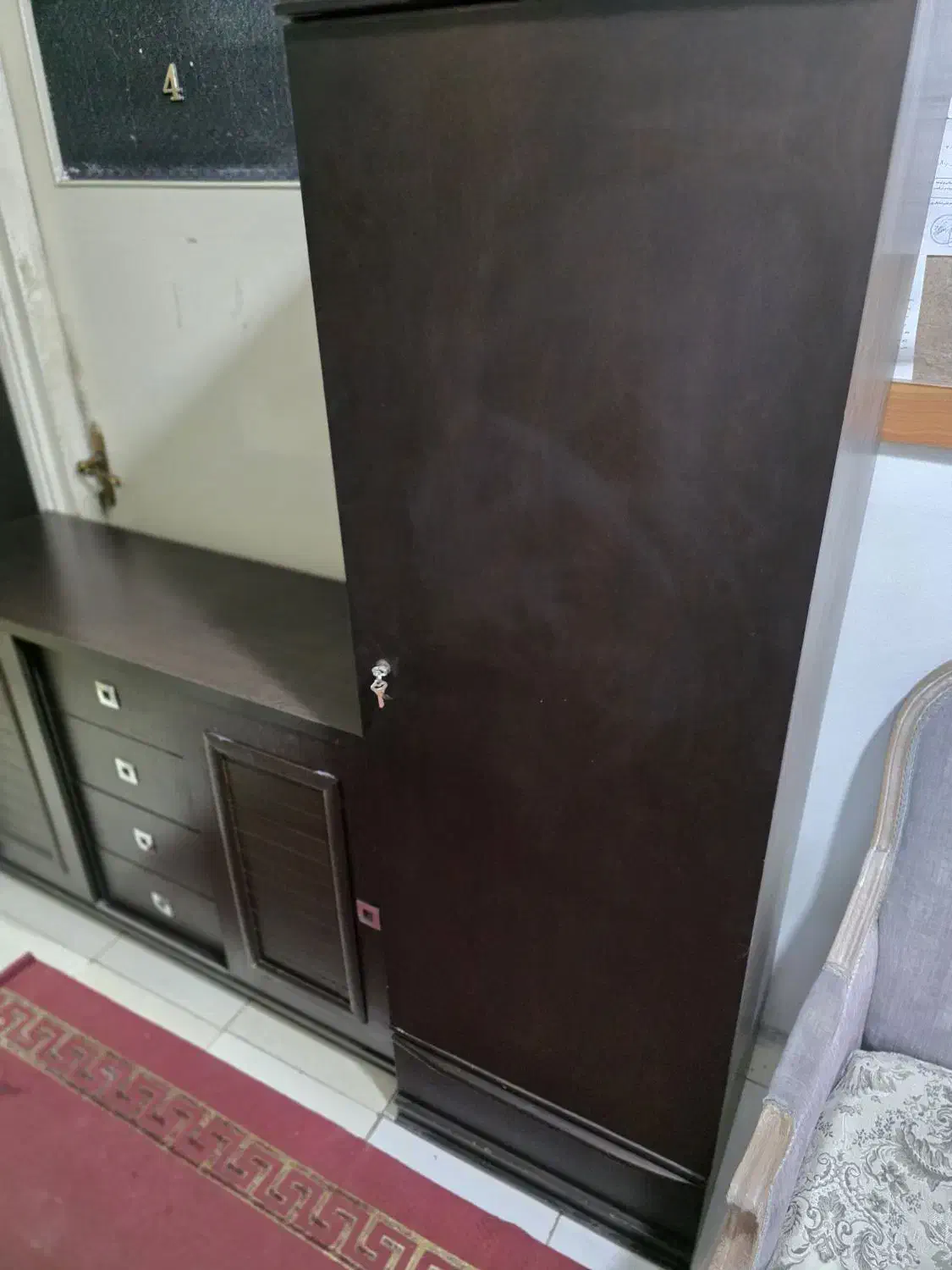 کمد اتاق خواب و کنسول سالم محکم|بوفه، ویترین، کنسول|تهران, توحید|دیوار