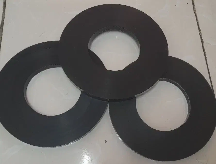 ۳ حلقه فیلم ۱۶ میلیمتری آپارات|فیلم و موسیقی|رشت, گلسار|دیوار