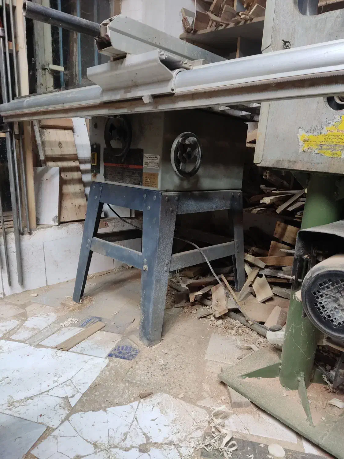 اره میزی چدنی فرز انگشتی توسن ورونیکس الکتروموتور|ابزارآلات|نیشابور, مازول|دیوار