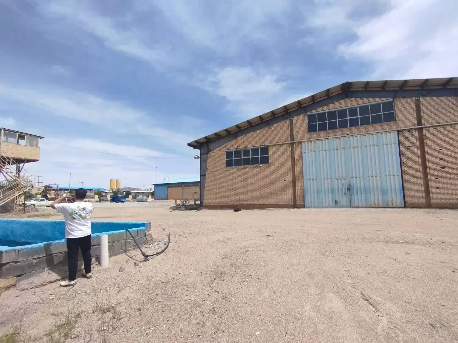 اجاره ۸۳۰۰ متر سوله فول امکانات در اتوبان ساوه|اجارهٔ دفتر صنعتی، کشاورزی، تجاری|زاویه, |دیوار