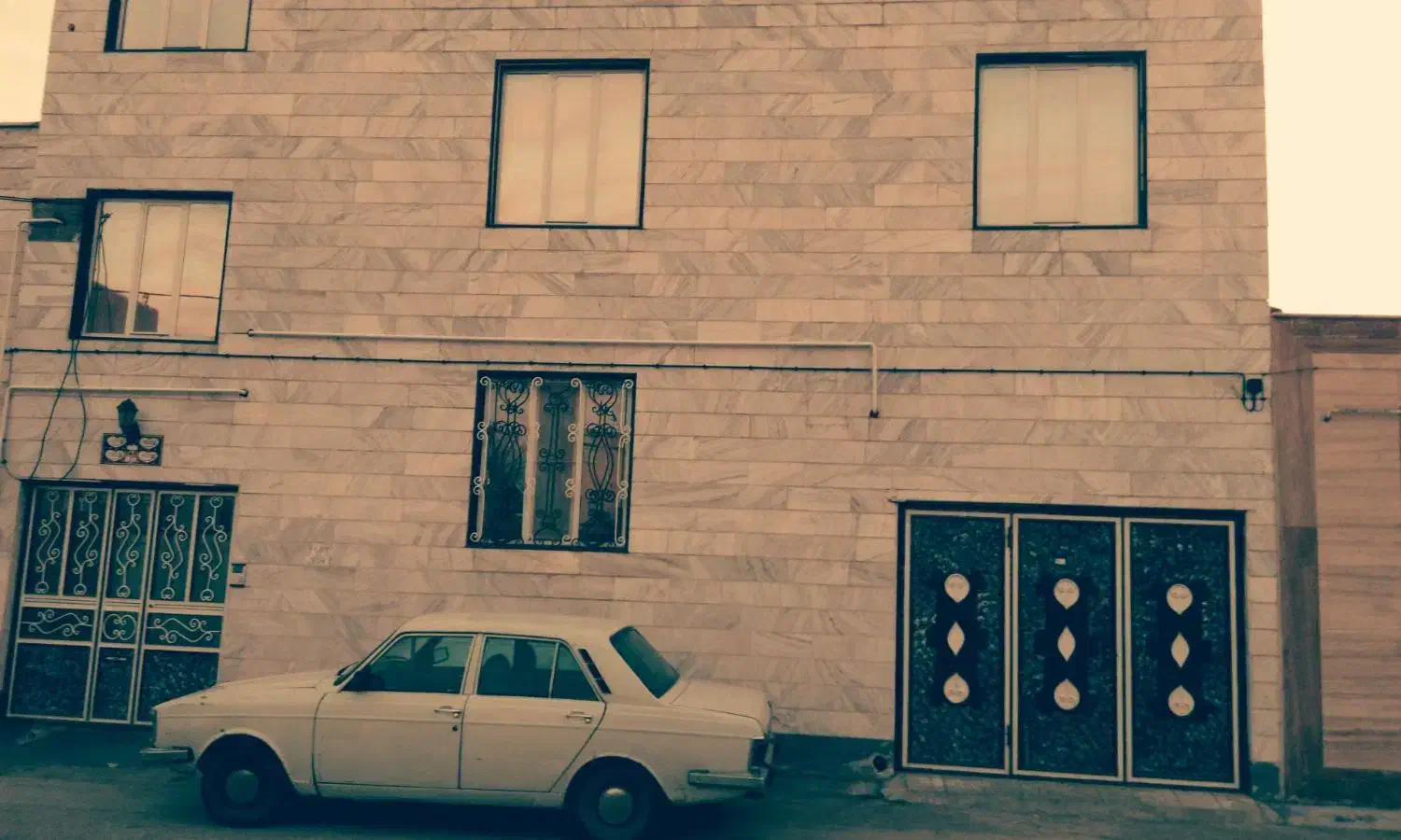 فروش منزل مسکونی|فروش خانه و ویلا|کمیجان, |دیوار