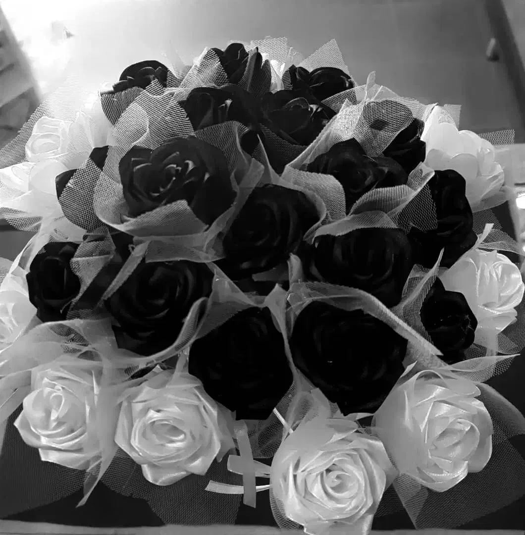 گل مصنوعی زیر قیمت|گل مصنوعی|بندر انزلی, انقلاب|دیوار