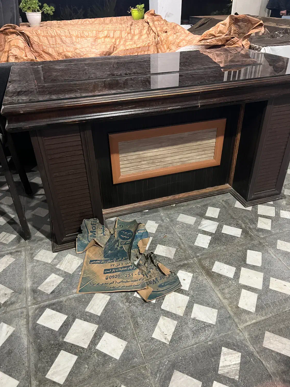 میز کار|مبلمان اداری|ساری, |دیوار