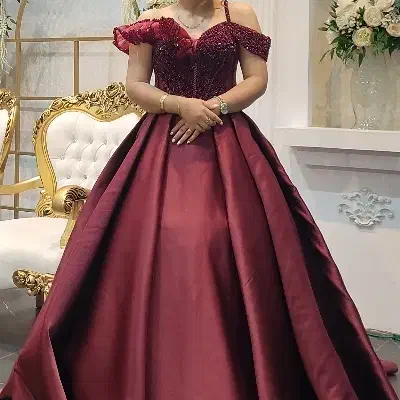 لباس مجلسی|لباس|آستانه اشرفیه, |دیوار