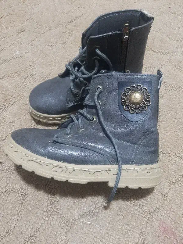 پوتین دخترانه ۳۰|کفش و لباس بچه|نوده خاندوز, |دیوار