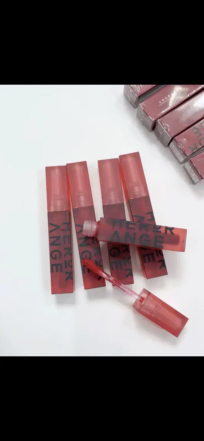 فروش رژلب کره ای خیس|آرایشی، بهداشتی، درمانی|امیدیه, |دیوار